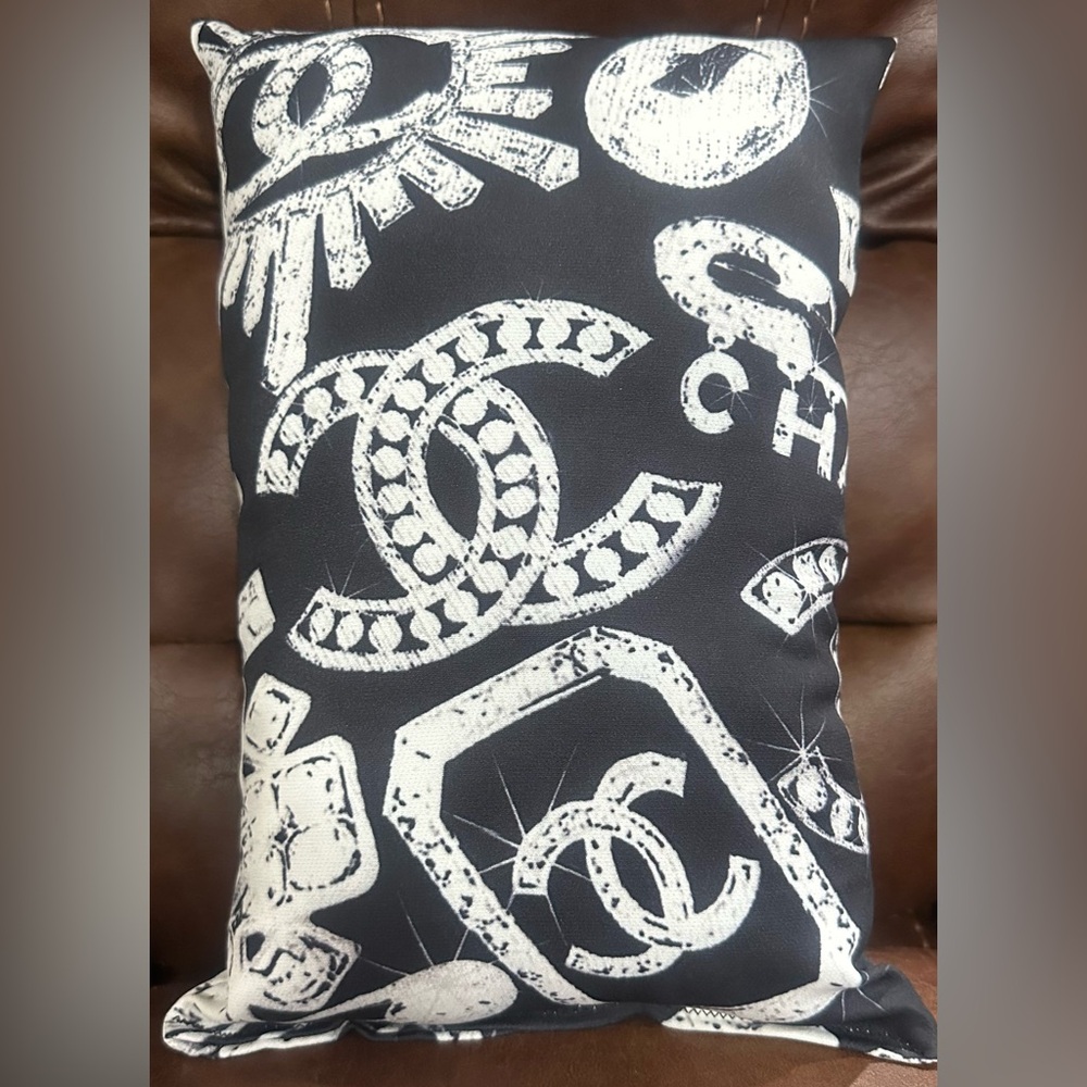 Boujie Bag Pillows. - Small (Choose Your Print) Please read description. - Picture 5 of 16